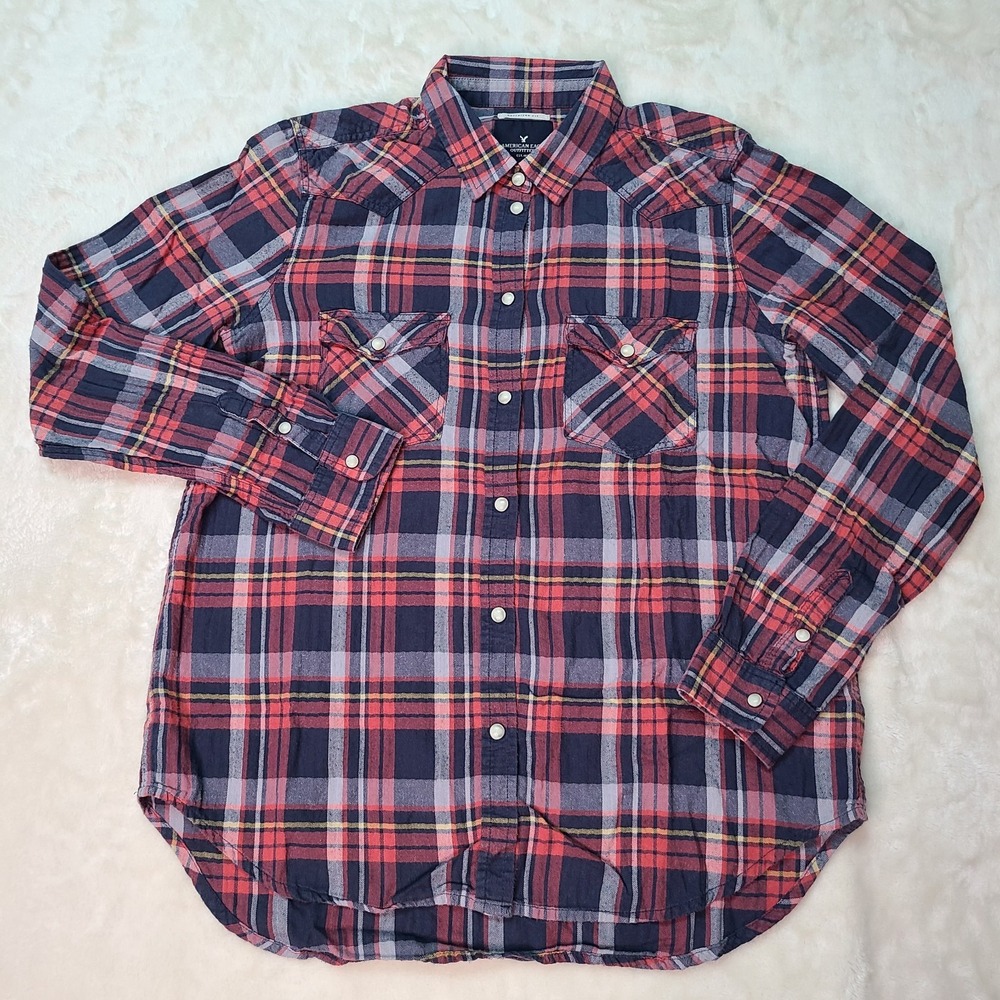 American Eagle Boyfriend Fit Plaid Flannel Women's Medium AEO Western Pearl Snap